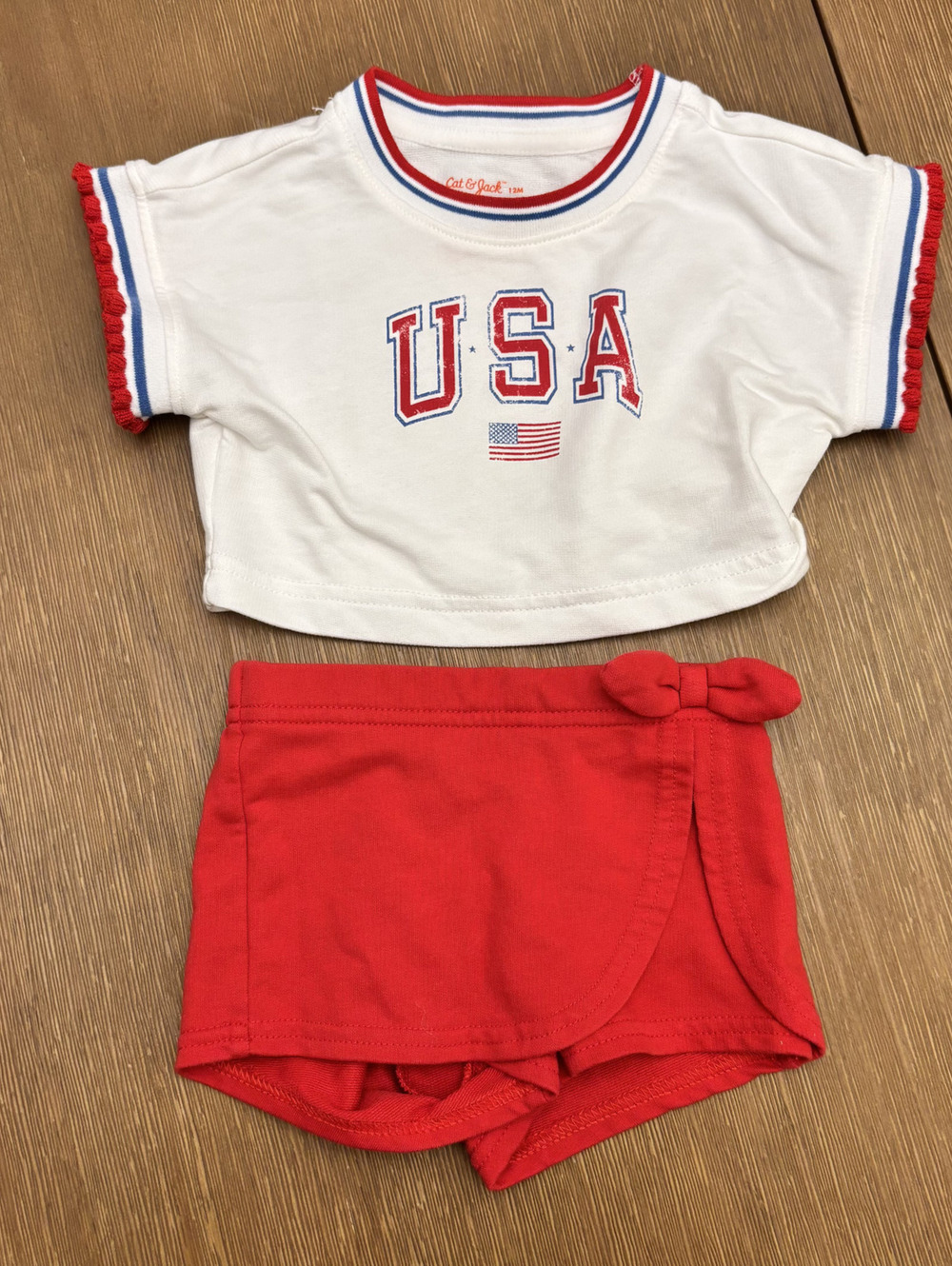 12m Cat & Jack USA Set